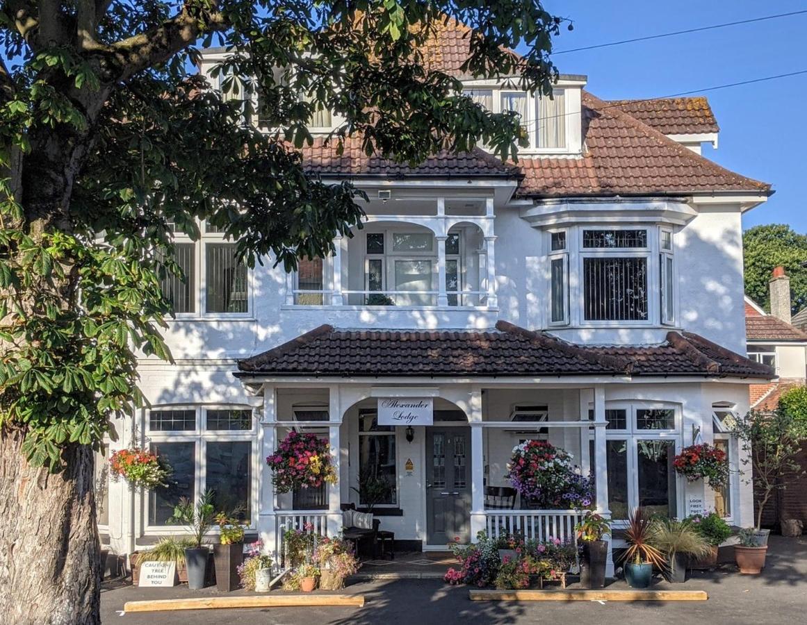 Alexander Lodge Guest House Bournemouth Exterior foto